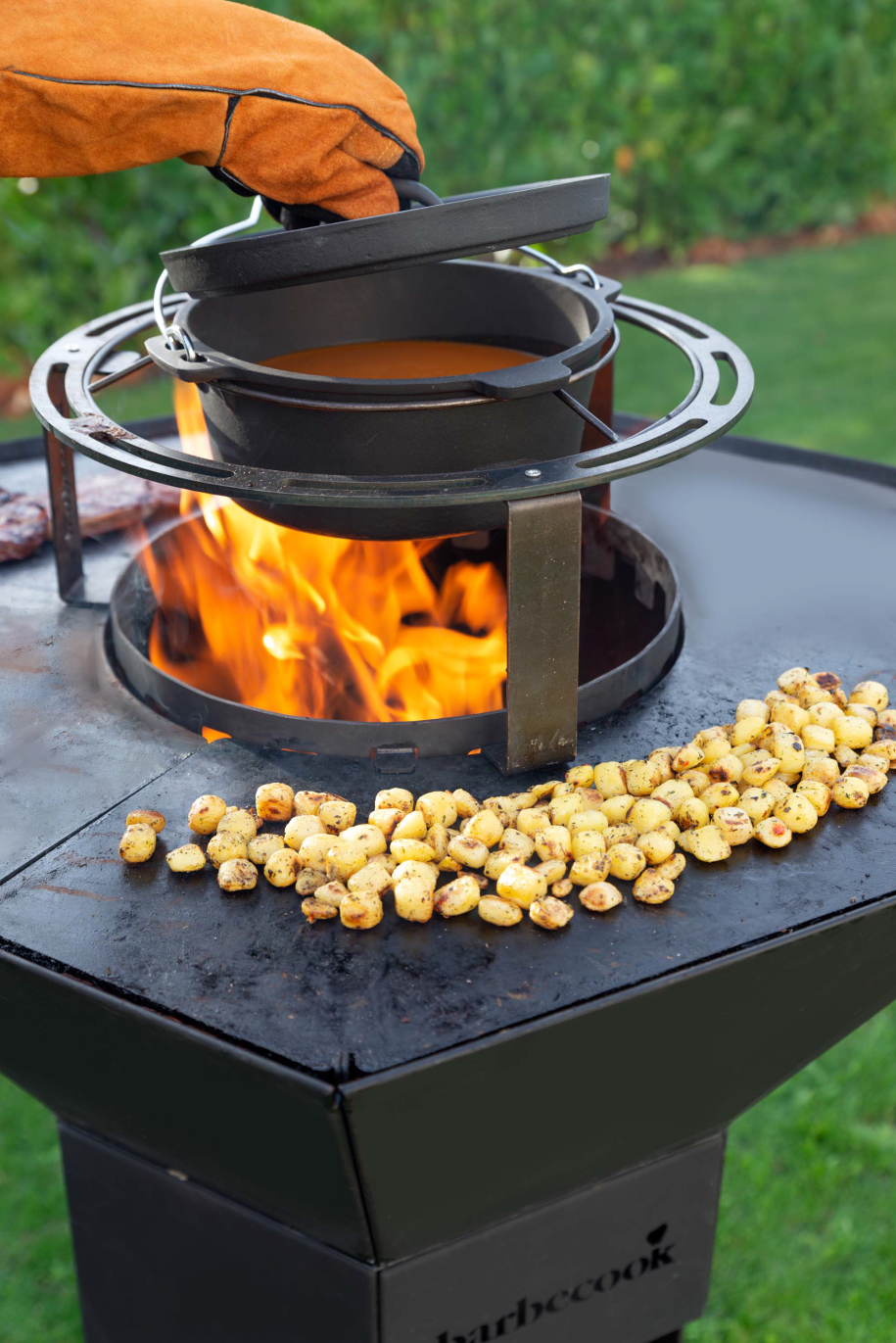 Barbecook Dynamic Centre Wok and Dutch Oven Holder