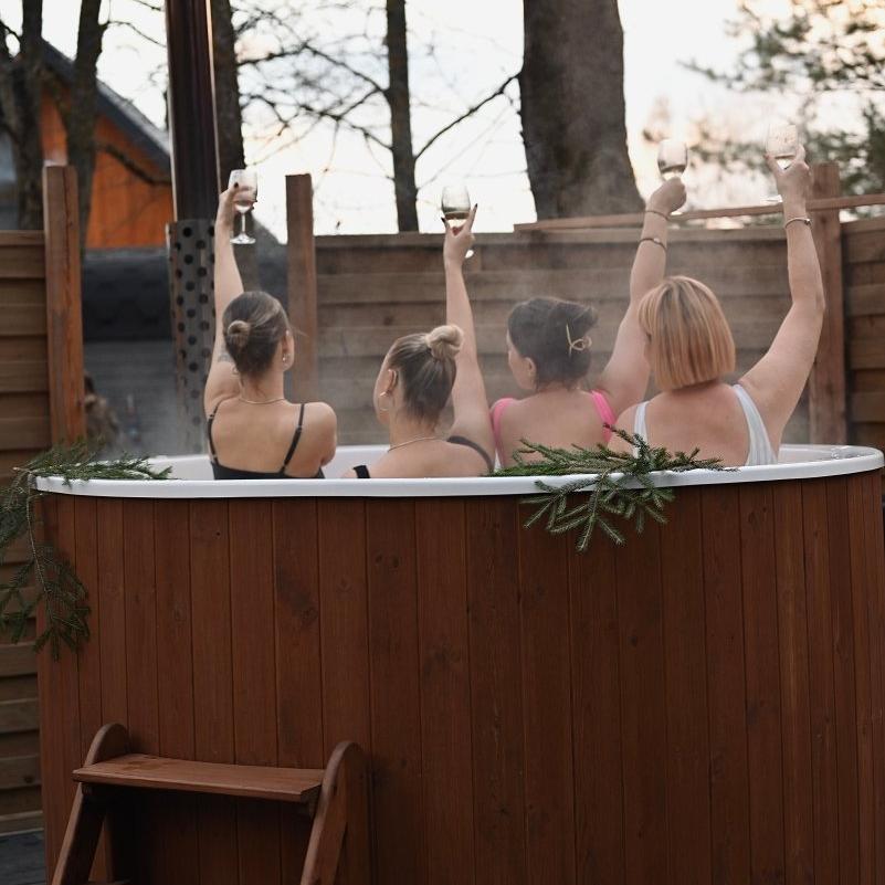 Polar Spa Hot Tubs and Cold Plunges - Ice Cold Spice