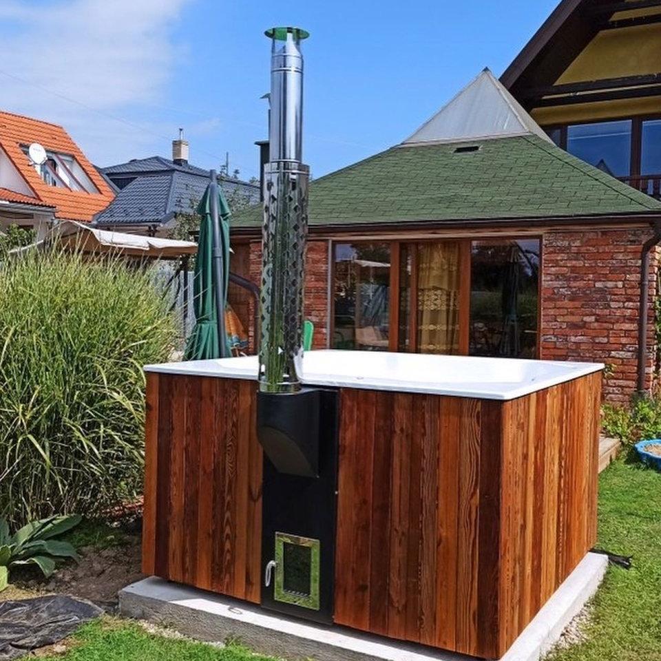 Trending Hot Tubs - Ice Cold Spice