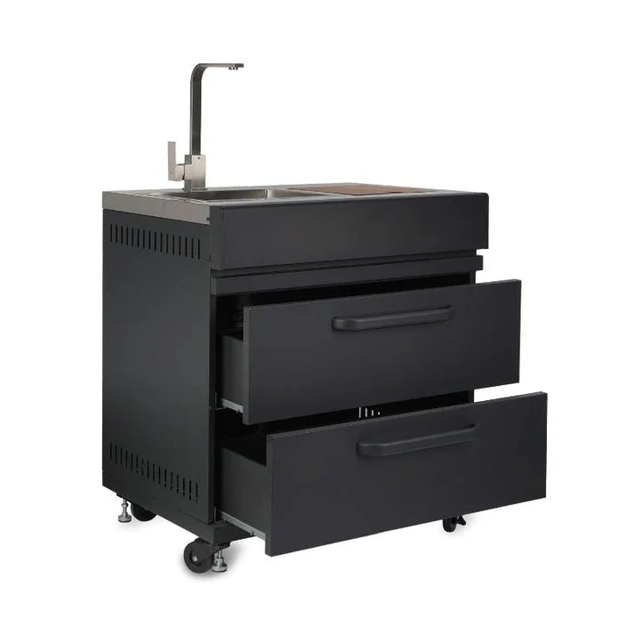 GRLLR G5S Outdoor Kitchen no kamado grill.
