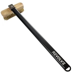 REVOLVE Pizza Oven Cleaning Brush - Ice Cold Spice | Black & Brown