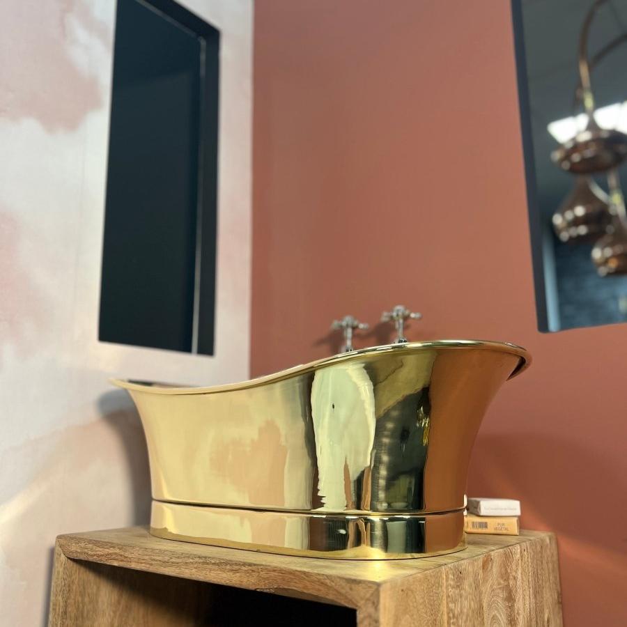 Hurlingham Brass Bateau Basin With Roll Top - Ice Cold Spice | Brass H215 x W620 x D340