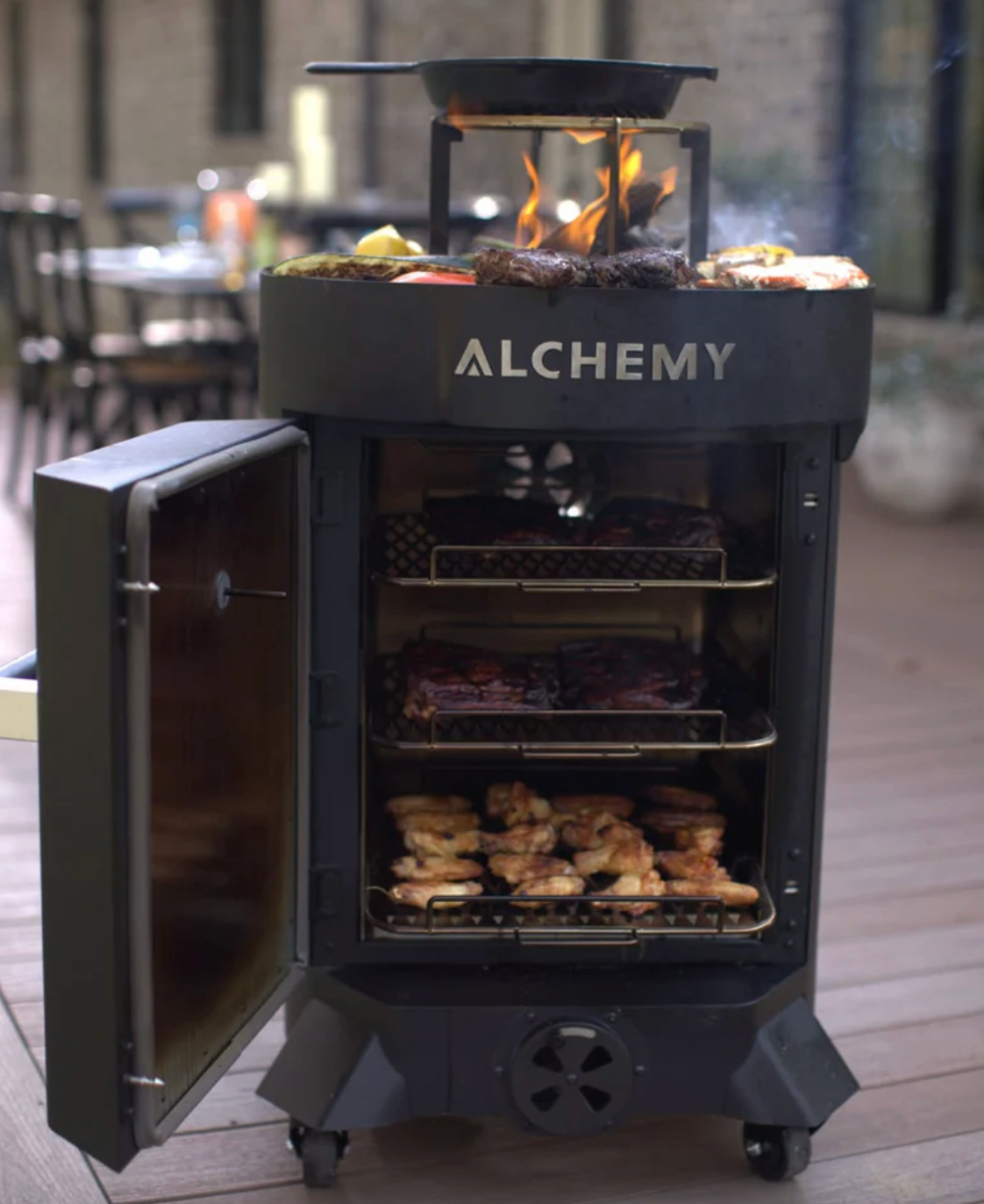 Alchemy 24" Smoker, Grill, & Plancha 3-in-1 Black