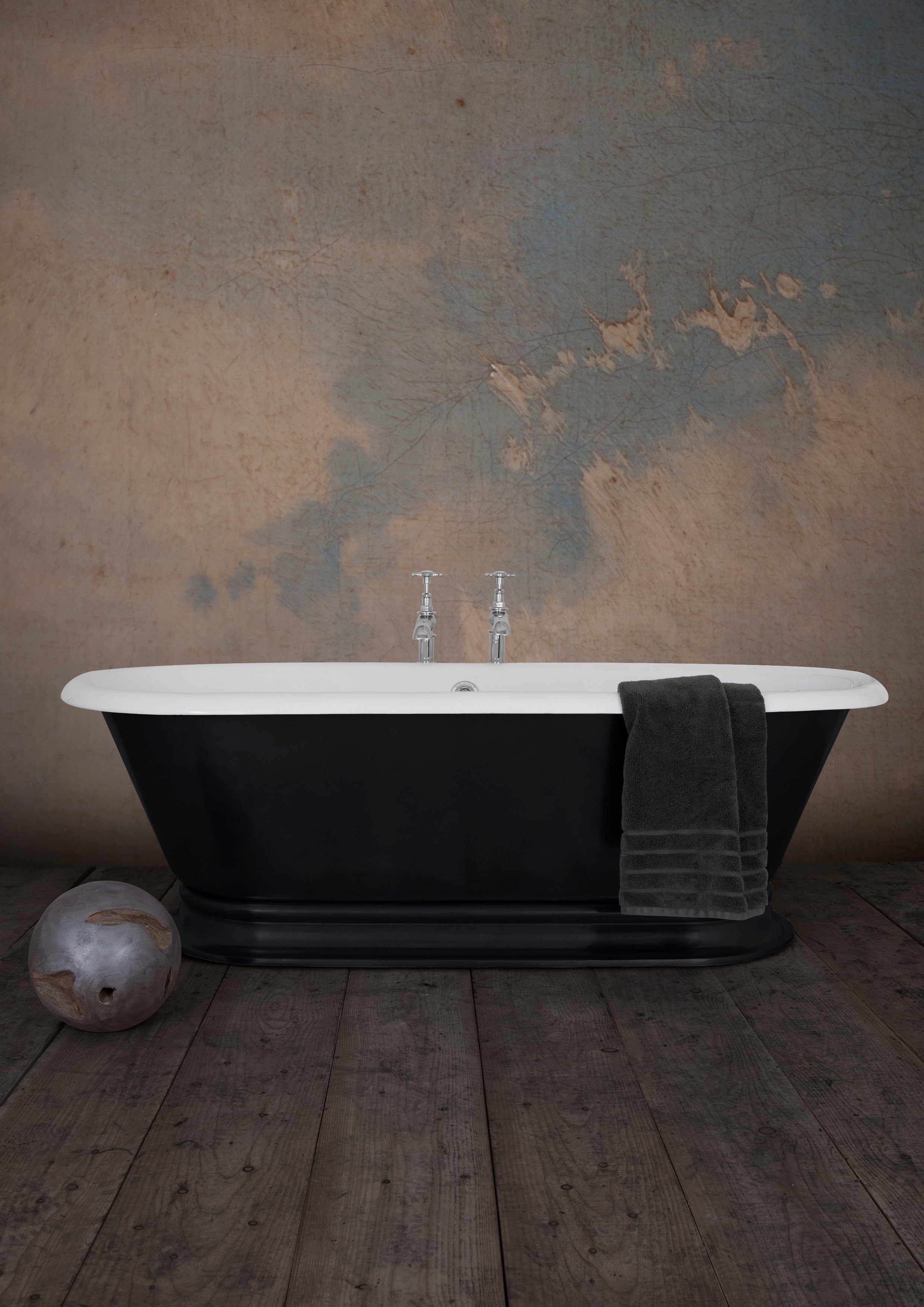 Hurlingham Shikara Cast Iron Bath