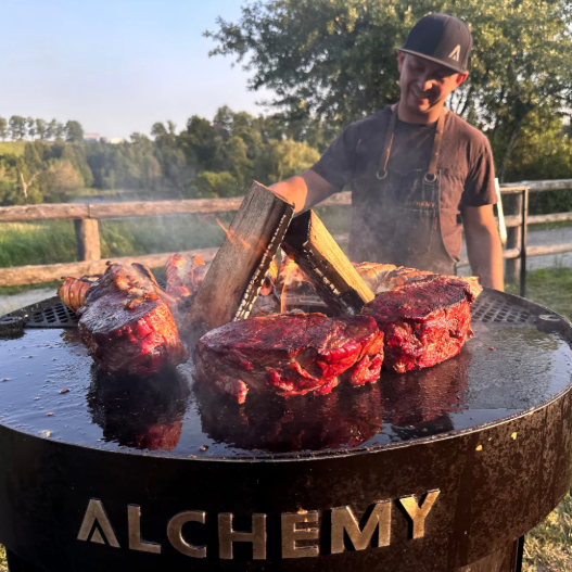 Alchemy 24" Smoker, Grill, & Plancha 3 - in - 1 Black in Black