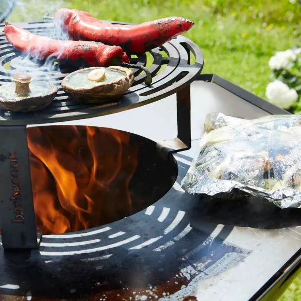 Barbecook Dynamic Centre Stand and Elevated Grill in Steel