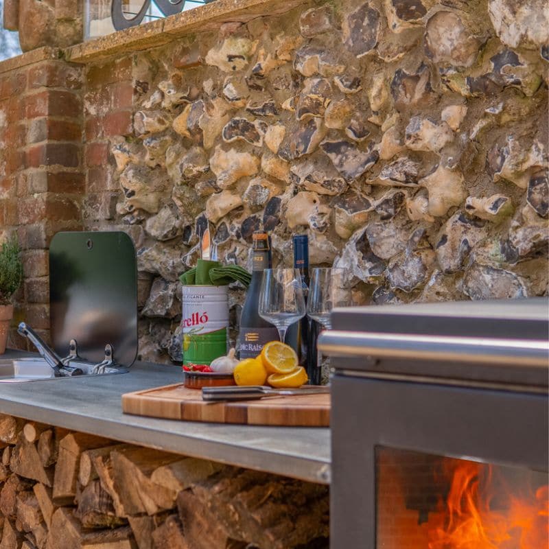 BBQUBE Outdoor Grill and Heater in Black