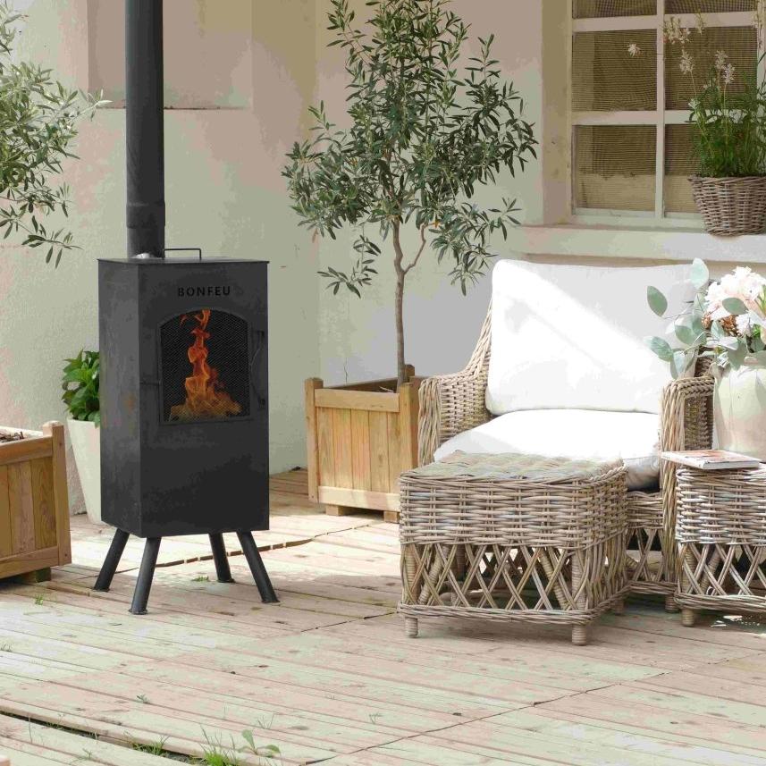 BonFeu BonCarre Outdoor Fireplace in Black