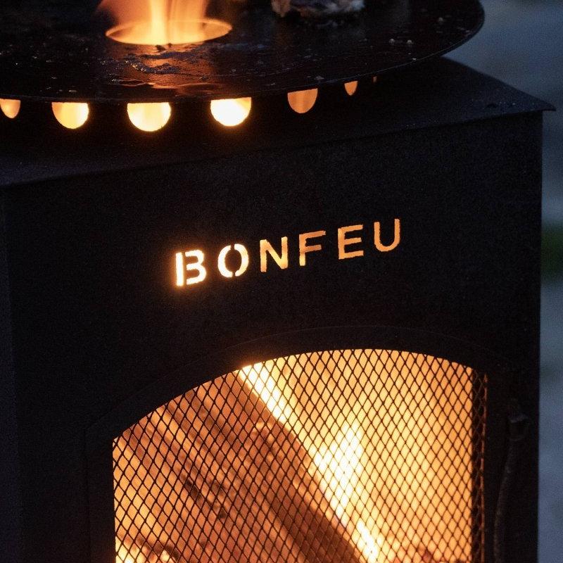BonFeu BonCarre Outdoor Fireplace in Black