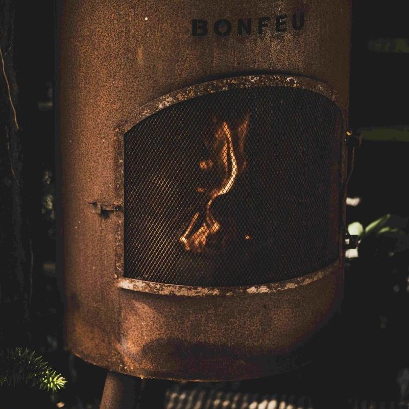 BonFeu BonTon Outdoor Fireplace in Small