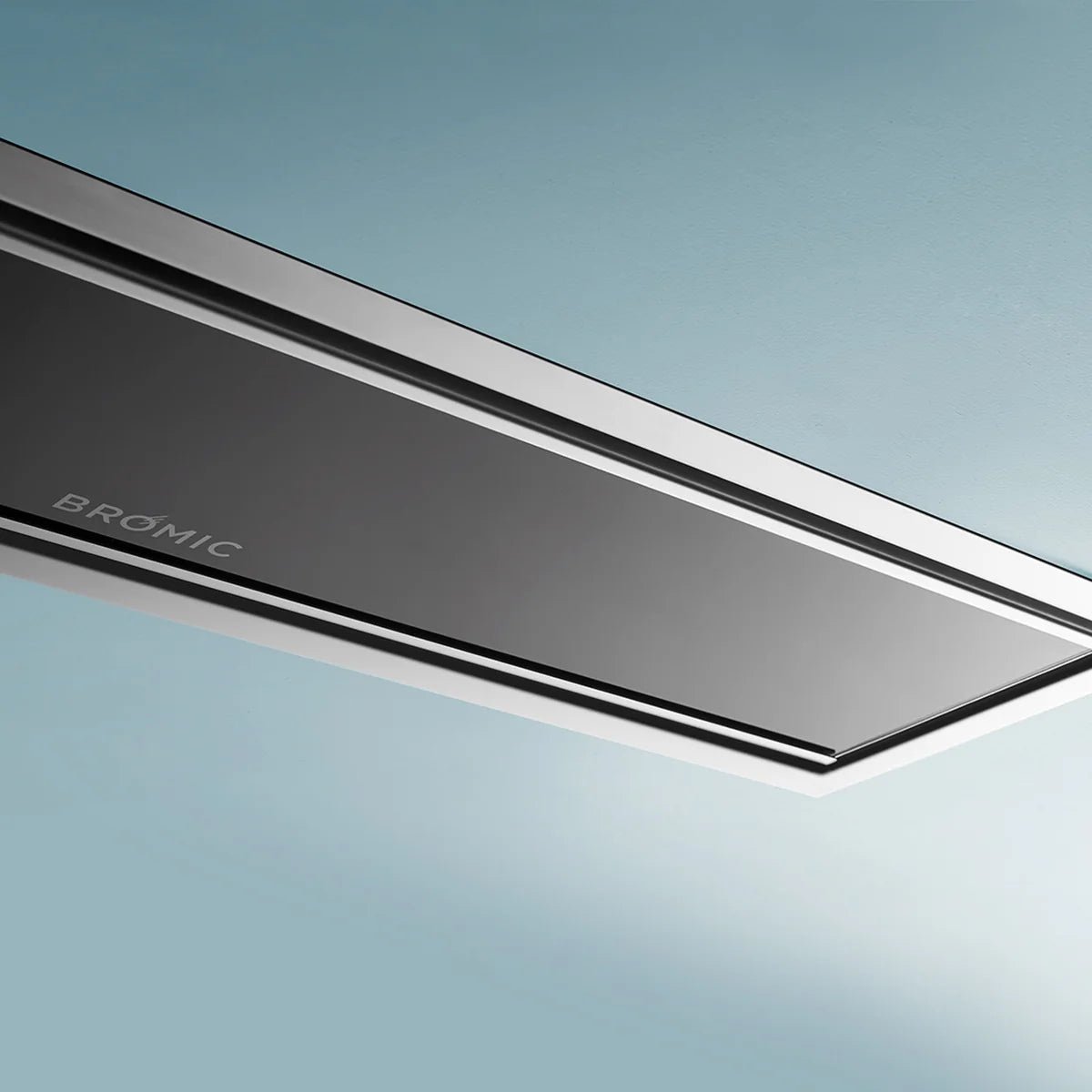 Bromic Platinum Smart - Heat™ Electric Outdoor Heater in Black