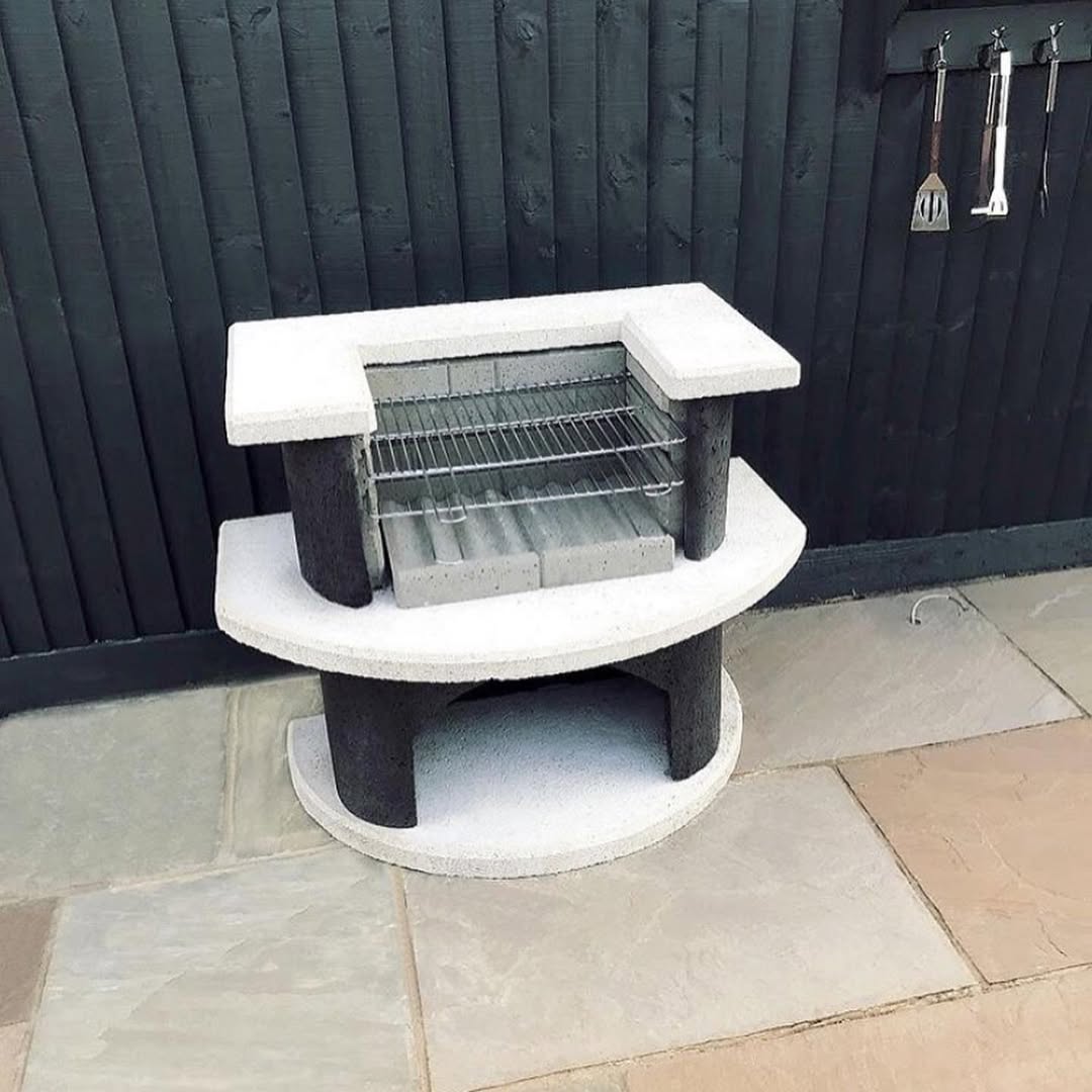 Buschbeck Luzern Grill Bar Masonry Barbecue in White Quartz and Anthracite