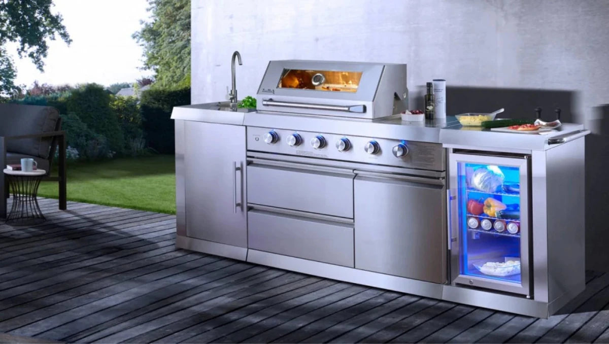 Buschbeck Outdoor Kitchen 4 burner Stainless Steel and Cover in Stainless Steel