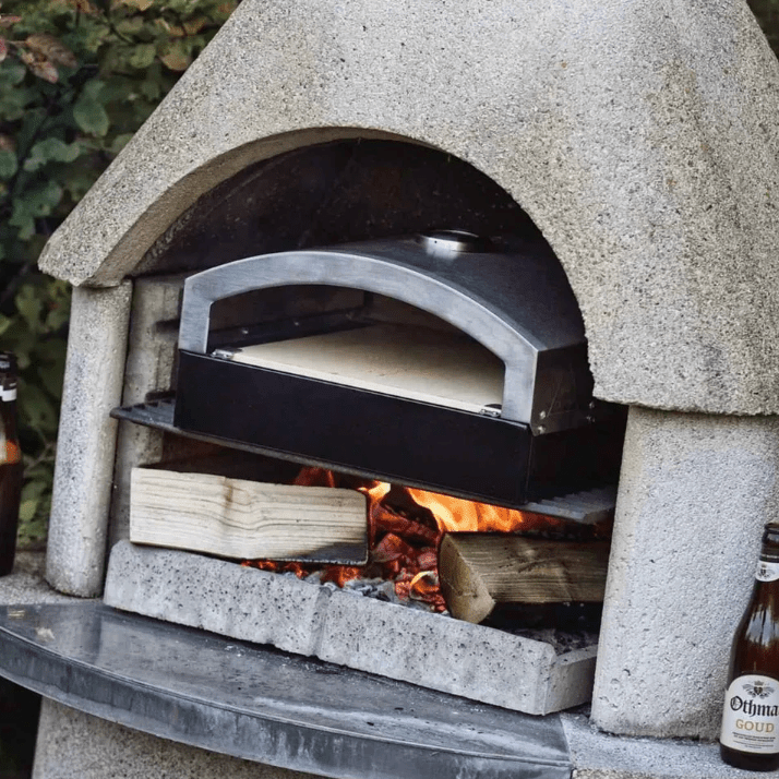 Buschbeck Rondo Masonry Barbecue in White Granite with Copper Insert