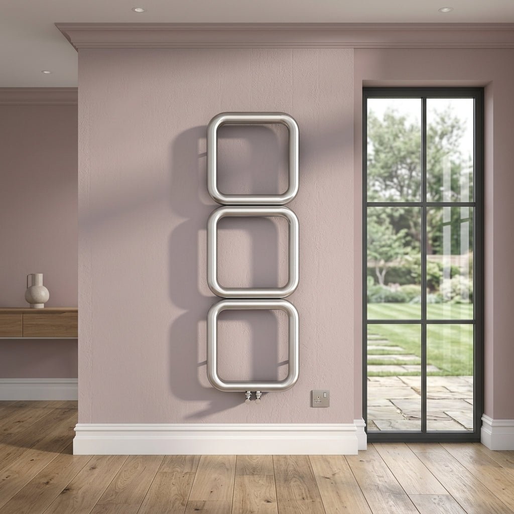 Carisa Baro Steel Radiator in Polished Satin in Polished Satin