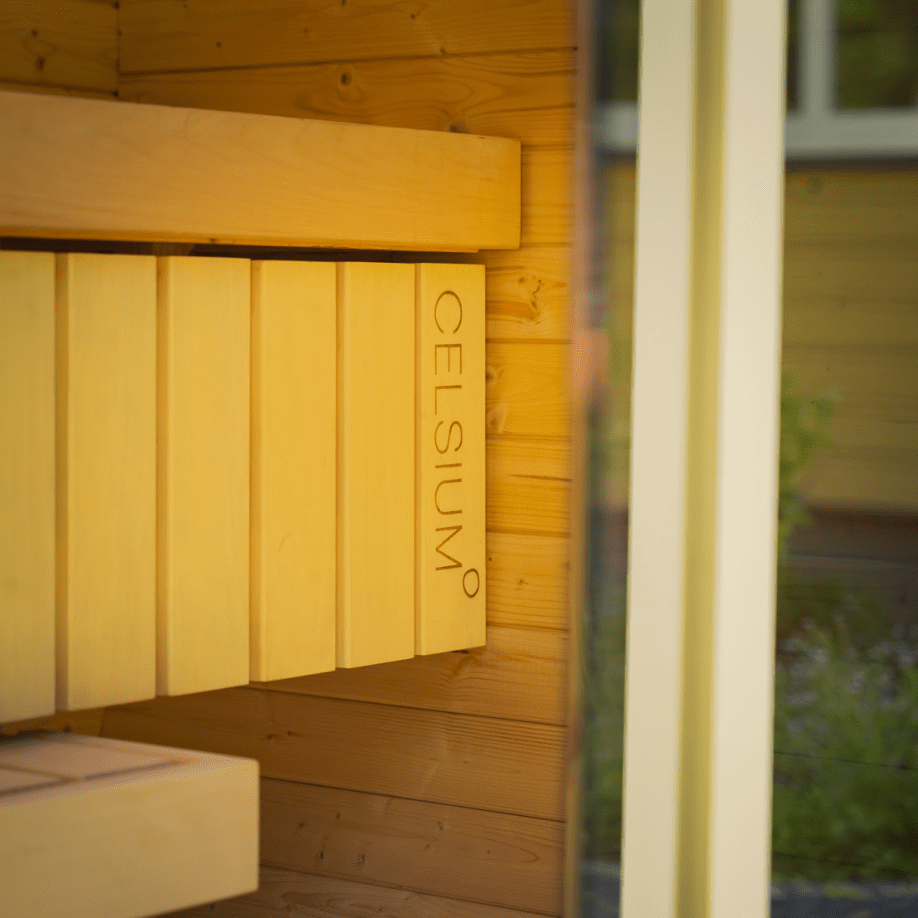 Celsium Ula Mini Outdoor Sauna in