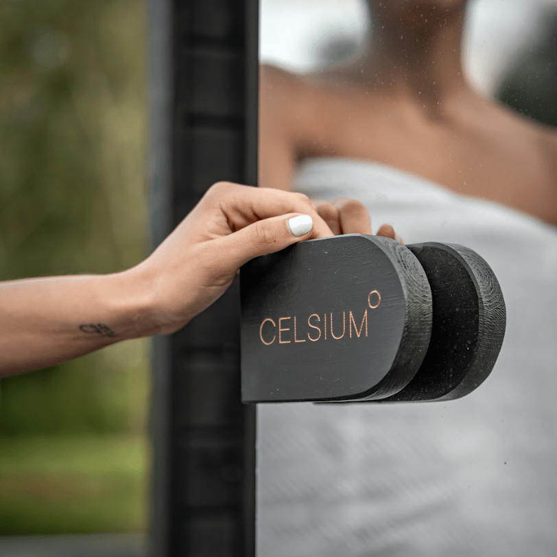 Celsium Ula Mini Outdoor Sauna in