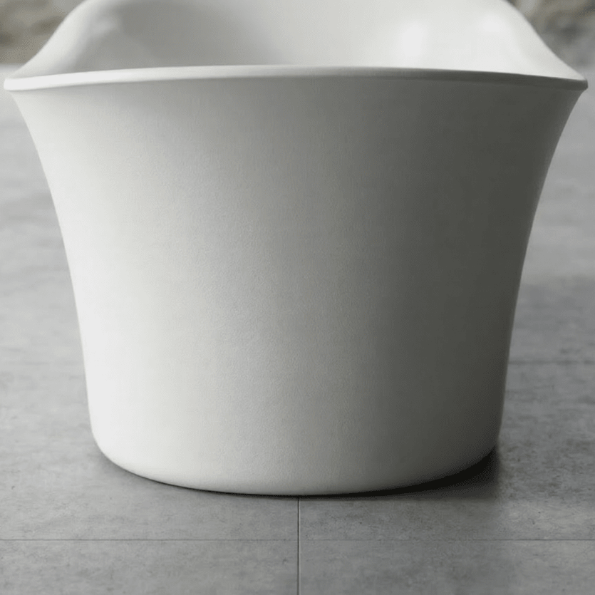 Charlotte Edwards Admirality Oval Freestanding Bathtub in Gloss White