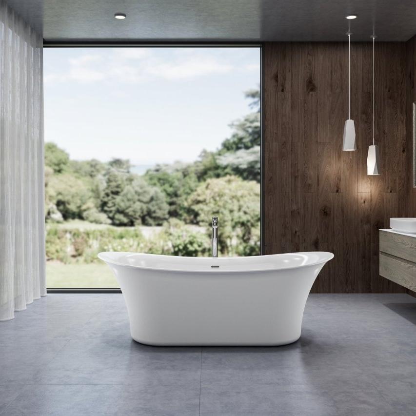 Charlotte Edwards Admirality Oval Freestanding Bathtub in Gloss White