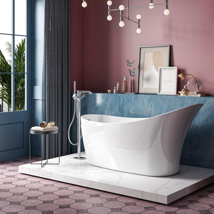Charlotte Edwards Portobello Oval Freestanding Bathtub in Gloss White