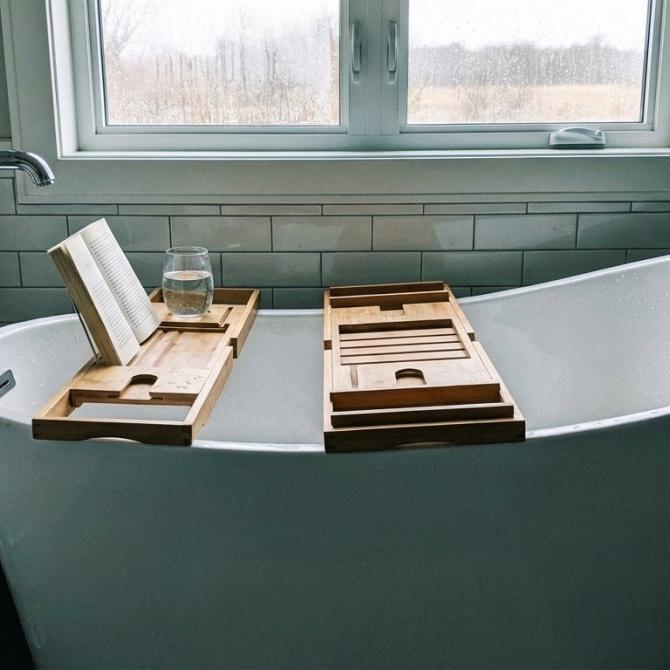 Charlotte Edwards Portobello Oval Freestanding Bathtub in Matt Black