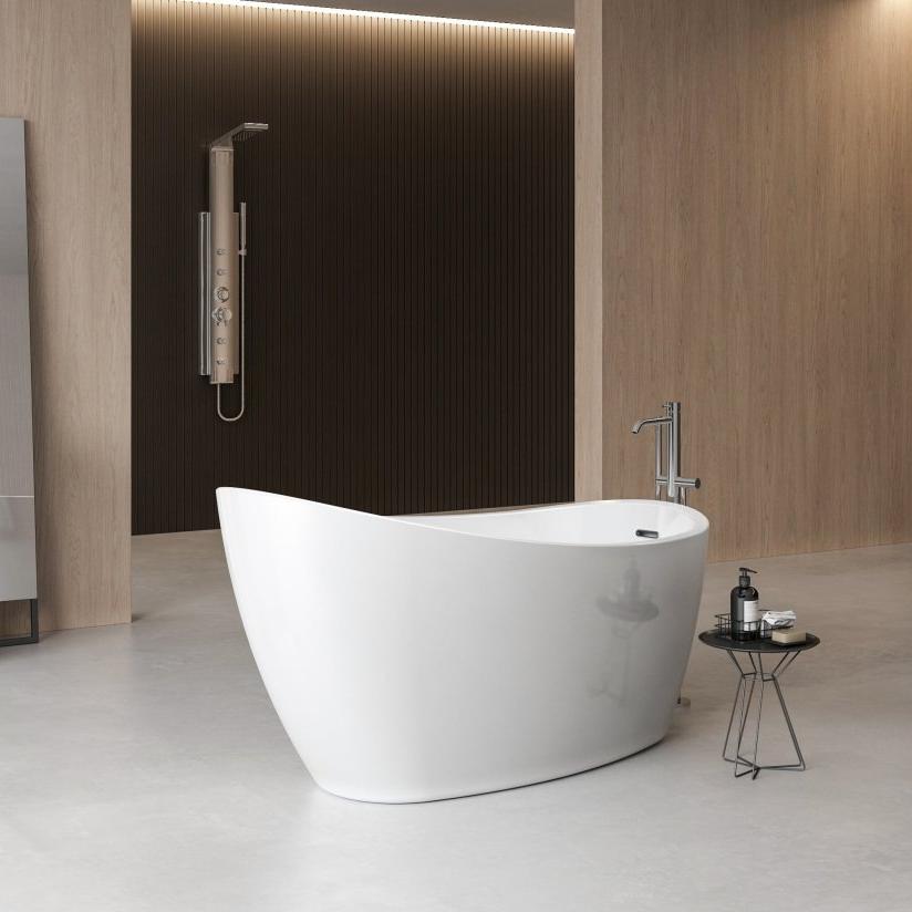 Charlotte Edwards Proteus Oval Freestanding Bathtub in Gloss White