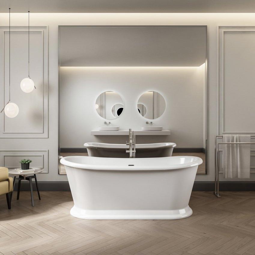 Charlotte Edwards Rosemary Oval Freestanding Bathtub in Gloss Black