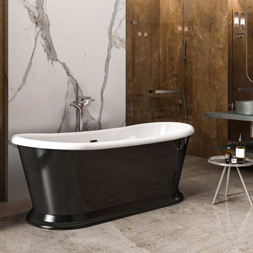 Charlotte Edwards Rosemary Oval Freestanding Bathtub in Gloss Black