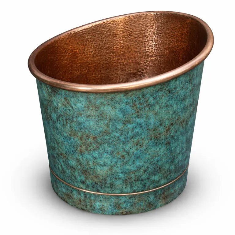 Coppersmith Creations 39-Inch Japanese Soaking Copper Bathtub Hammered Antique Copper Interior Turquoise Verdigris Patina Exterior in D990.60 x H952.50-762