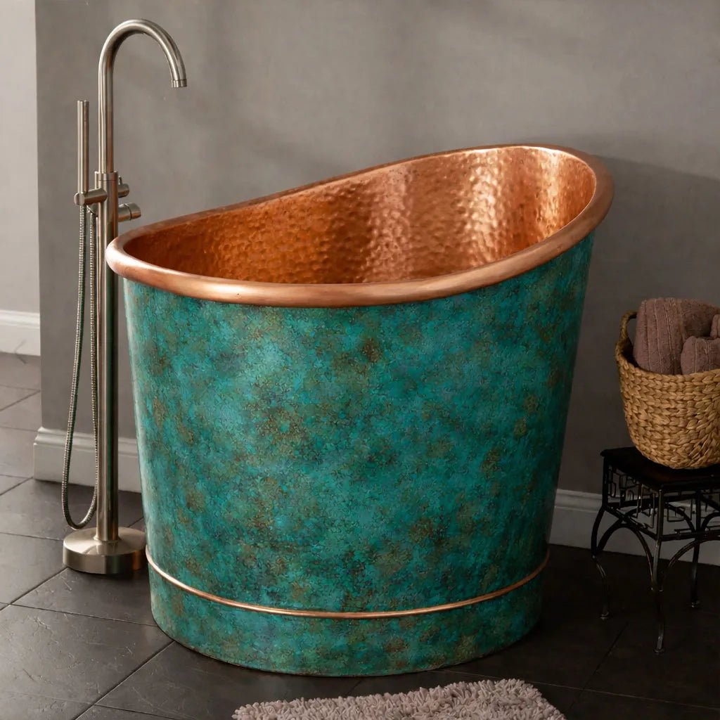 Coppersmith Creations 39-Inch Japanese Soaking Copper Bathtub Hammered Antique Copper Interior Turquoise Verdigris Patina Exterior in D990.60 x H952.50-762