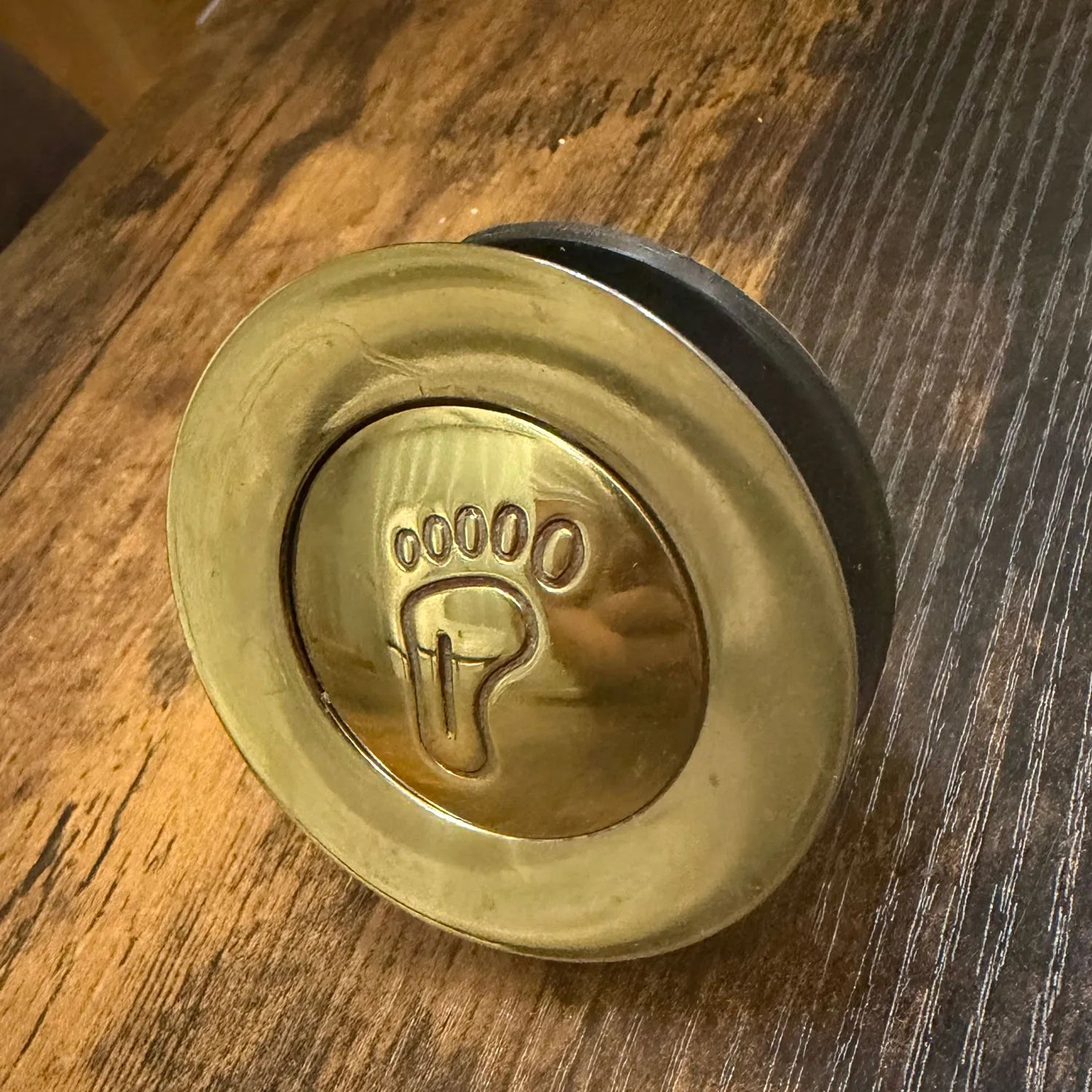 Coppersmith Creations Brass Popup Waste for Bathtubs in Brass Golden Finish