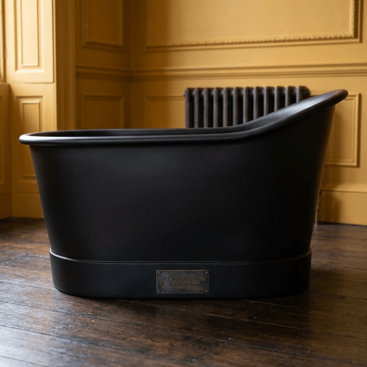 Coppersmith Creations Hammered Copper Bathtub Black Interior & Exterior Finish in Black