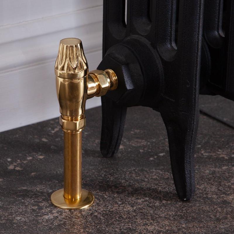 Carron Crocus Wheel 15mm Inlet Manual Radiator Valve - valves - Ice Cold Spice | Lacquered Brass 15mm