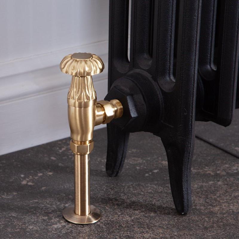 Carron Crocus Wheel 15mm Inlet Manual Radiator Valve - valves - Ice Cold Spice | Lacquered Brushed Brass 15mm
