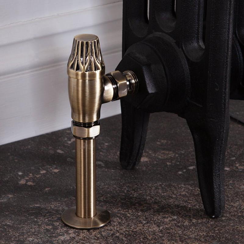 Carron Crocus Wheel 15mm Inlet Manual Radiator Valve - valves - Ice Cold Spice | Lacquered Antique Brass 15mm