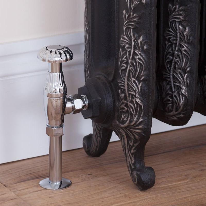 Carron Crocus Wheel 15mm Inlet Manual Radiator Valve - valves - Ice Cold Spice | Chrome 15mm