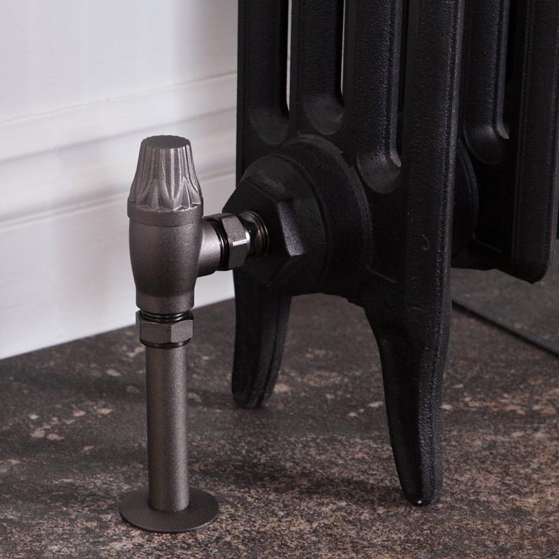 Carron Crocus Wheel 15mm Inlet Manual Radiator Valve - valves - Ice Cold Spice | Pewter 15mm