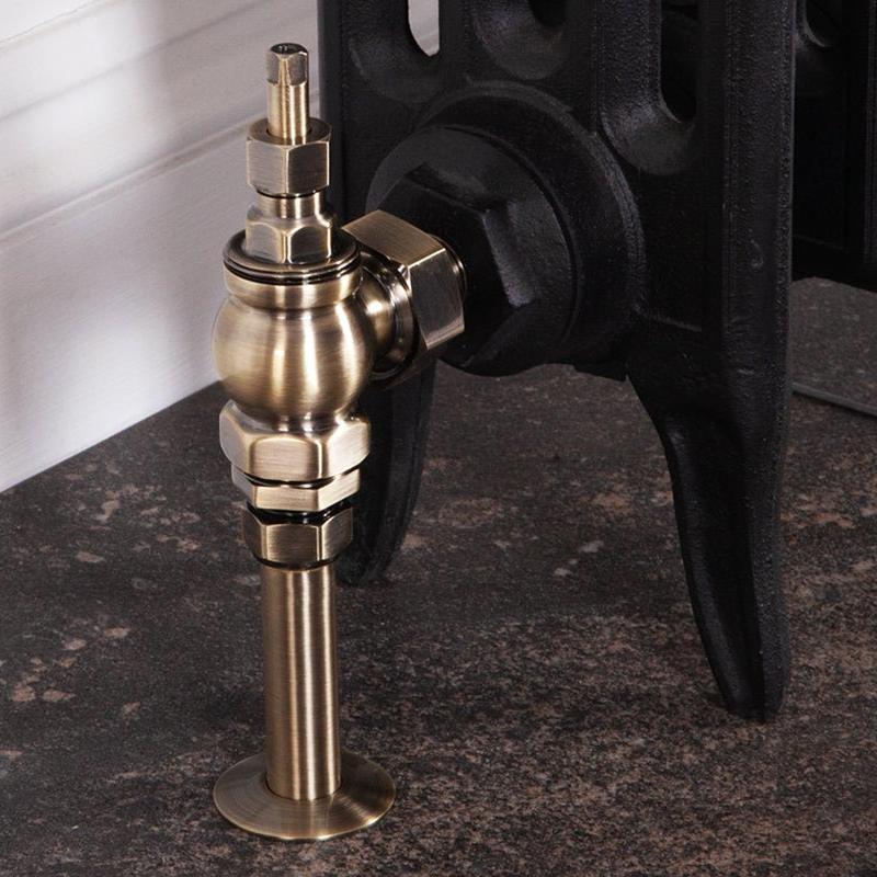 Carron Daisy Wheel 15mm Inlet Manual Radiator Valve - valves - Ice Cold Spice | Lacquered Antique Brass 15mm