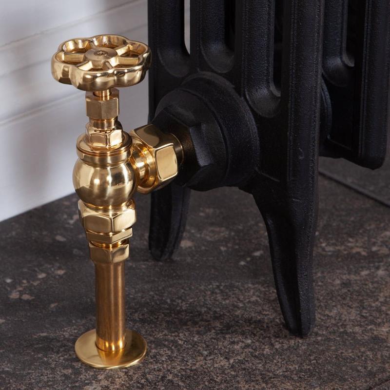 Carron Daisy Wheel 15mm Inlet Manual Radiator Valve - valves - Ice Cold Spice | Lacquered Brass 15mm