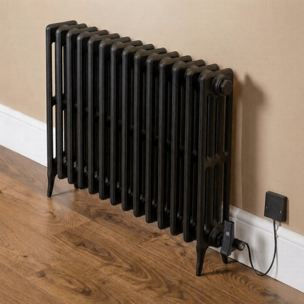DQ Hawkshaw Electric Horizontal 4 Column Cast Iron Radiator in 460H x 735W