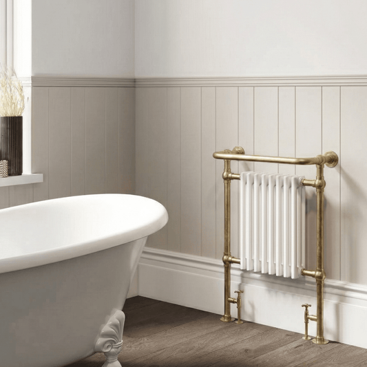 DQ Newbury Traditional Steel Towel Rail in 965H x 540W