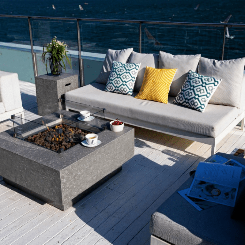 Elementi Manhattan Square Outdoor Fire Table in Propane Gas