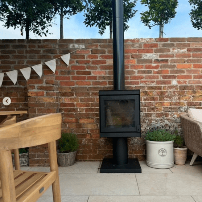 Firebloom Outdoor Wood Burning Stove in Black