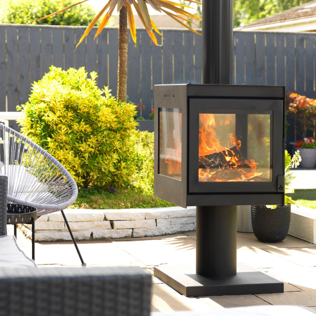 Firebloom Outdoor Wood Burning Stove in Black