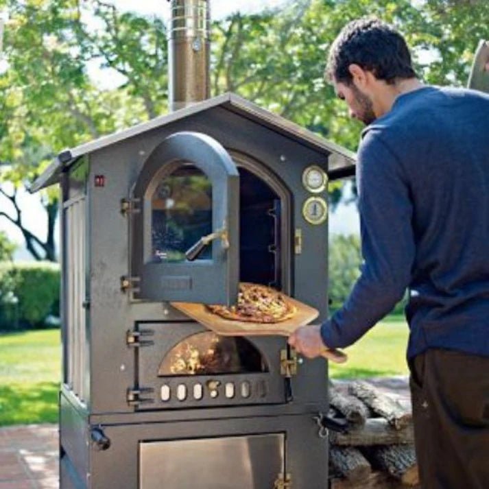 Fontana Gusto Outdoor Oven in Black