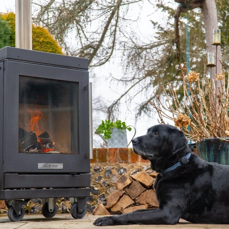 HEATQUBE Wood Burning Heater with 4 Wheel Base in Black