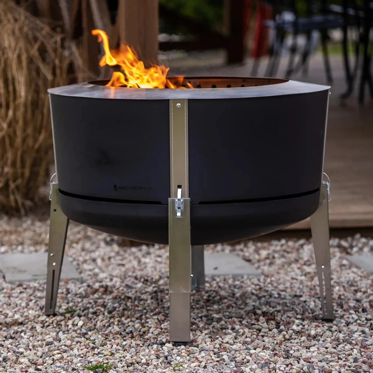 Masuria Living Alpha 800 Smokeless Fire Pit - Fire Pit - Ice Cold Spice | Black