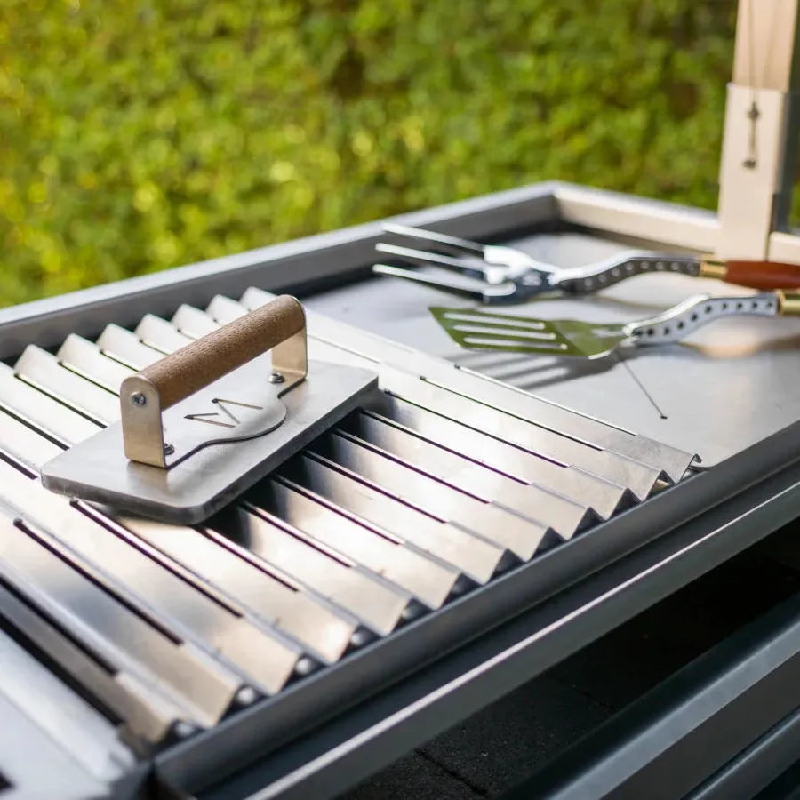 Metartal Asador Nino Extra V Groove Grill in Chrome