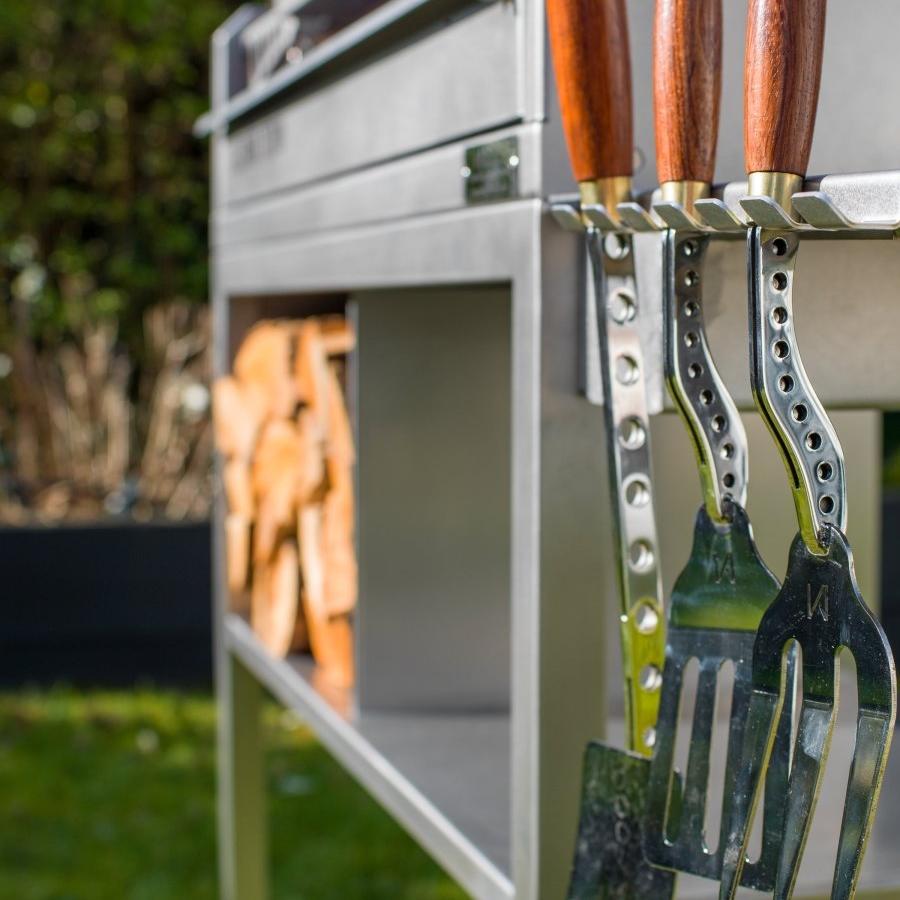 Metartal Asador Nino Grill in Chrome