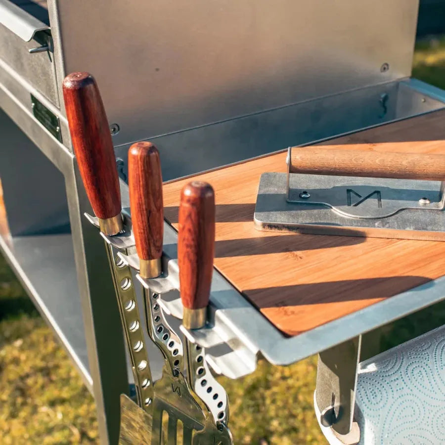 Metartal Asador Nino Prep Station in Chrome